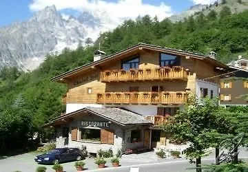 Joli 2* Courmayeur