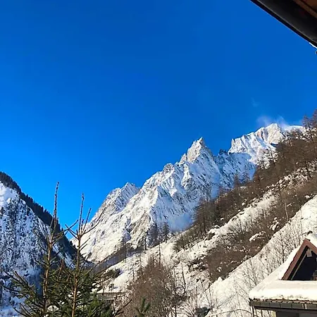 Joli Отель 2*